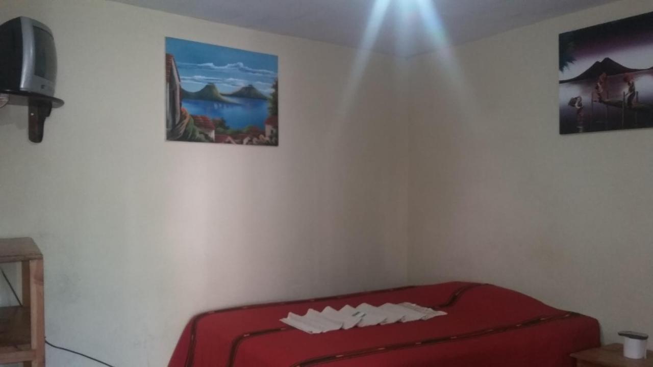 Hospedaje Eli Panajachel Luaran gambar